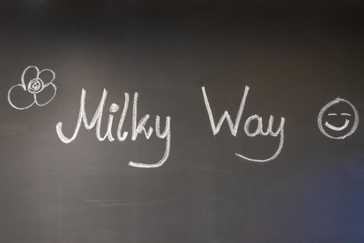 Ferienwohnung Milky Way Szczytna Thorn Exterior foto