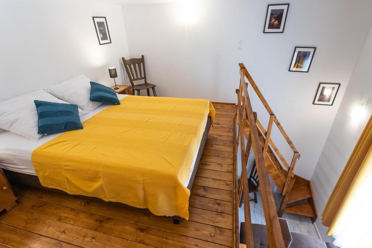 Ferienwohnung Milky Way Szczytna Thorn Exterior foto